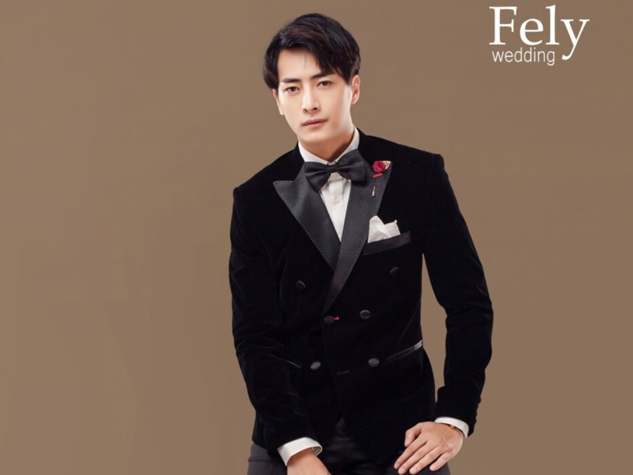 Top Mẫu Vest Cưới Nam Trẻ Trung, Lịch Lãm Dành Cho Chú Rể 2025