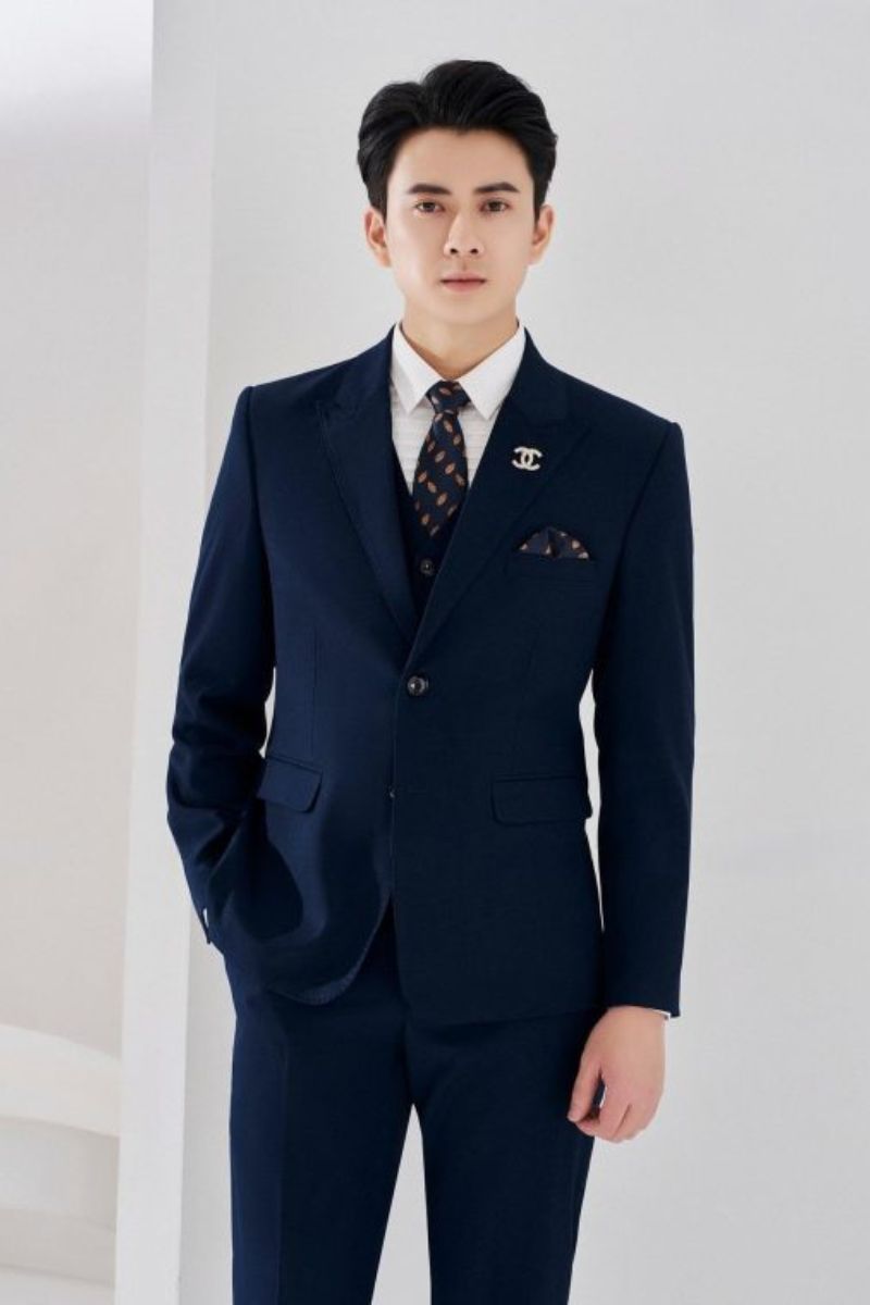 vest cuoi nam tre trung5