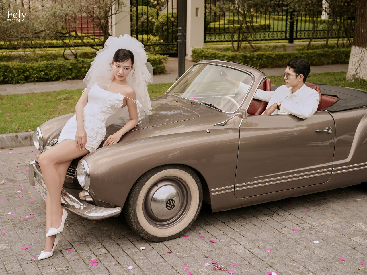 Top Mẫu Ảnh Cưới Theo Xu Hướng Không Thể Bỏ Lỡ