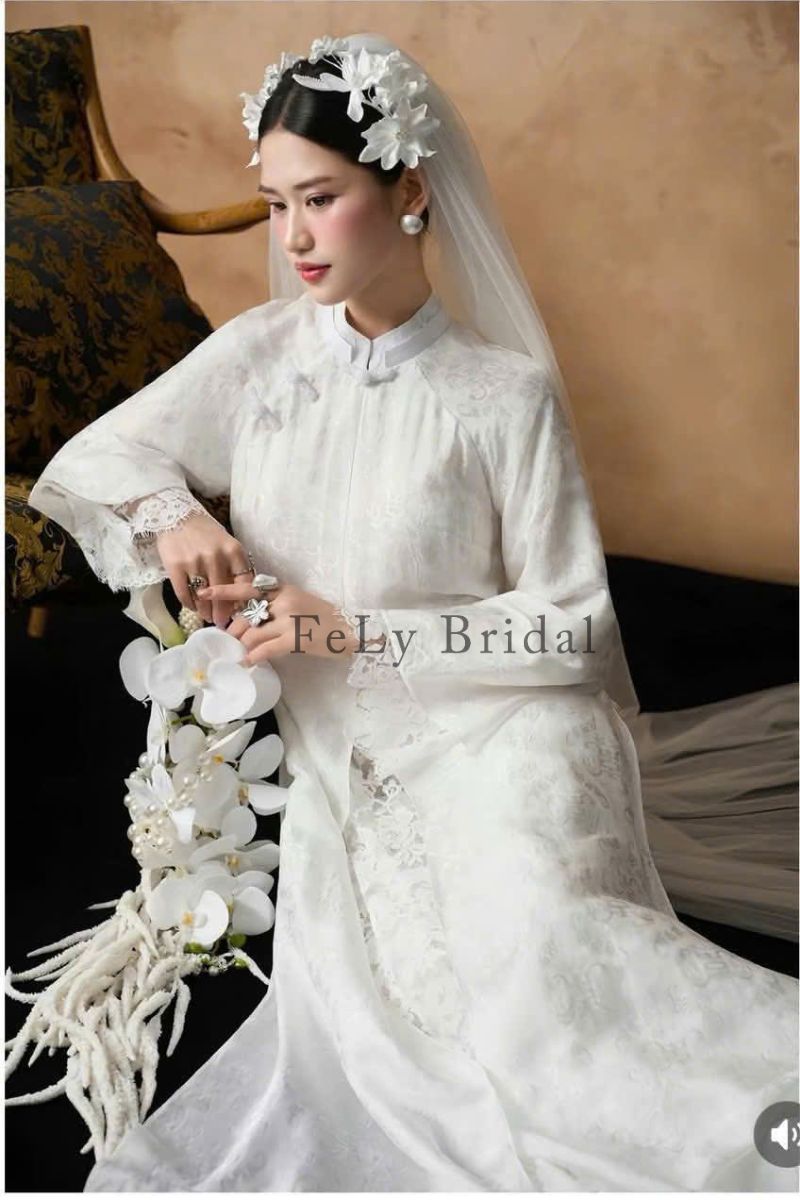 ao dai cuoi cach tan gam van hoa chim phoi ren (2)