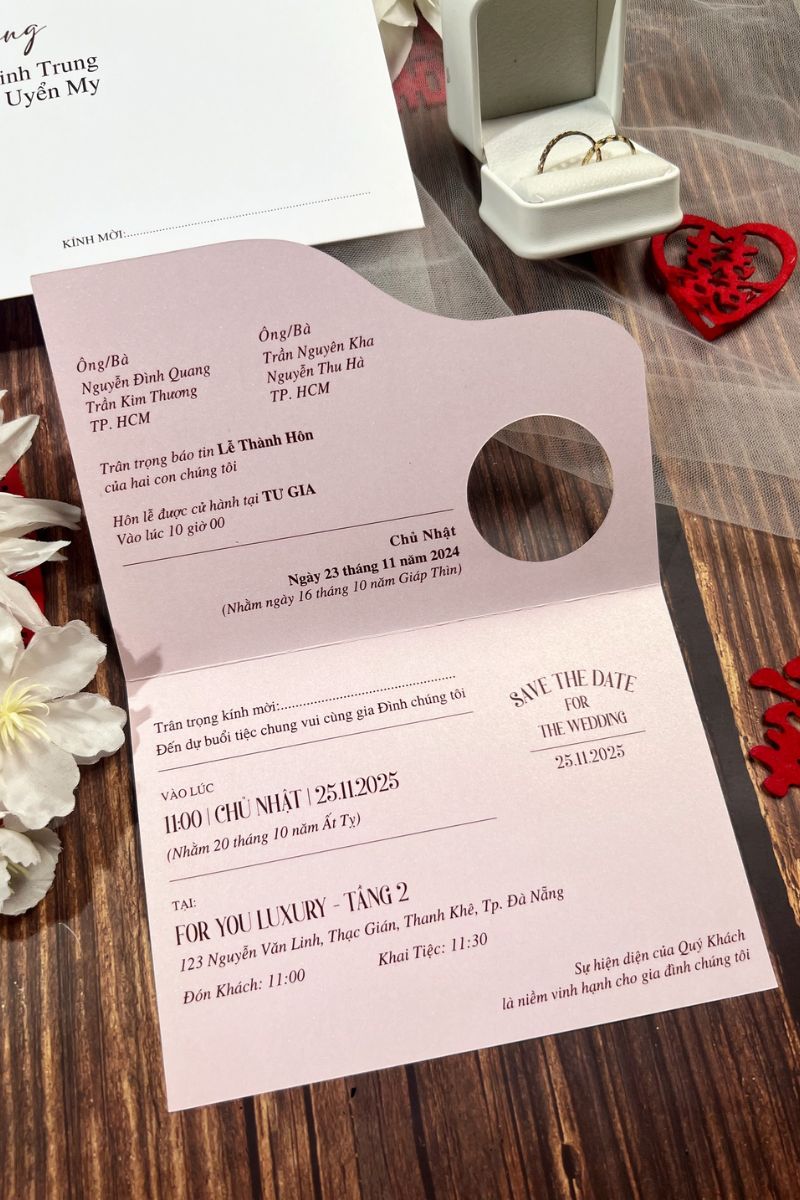 thiep cuoi mau hong 2