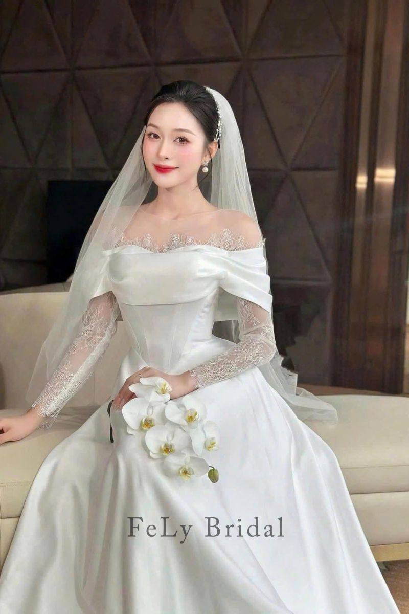 vay cuoi chu a satin tre vai phoi voan ren (2)