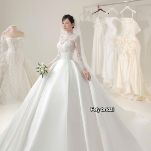 vay cuoi cong chua tafta cung ren co cao