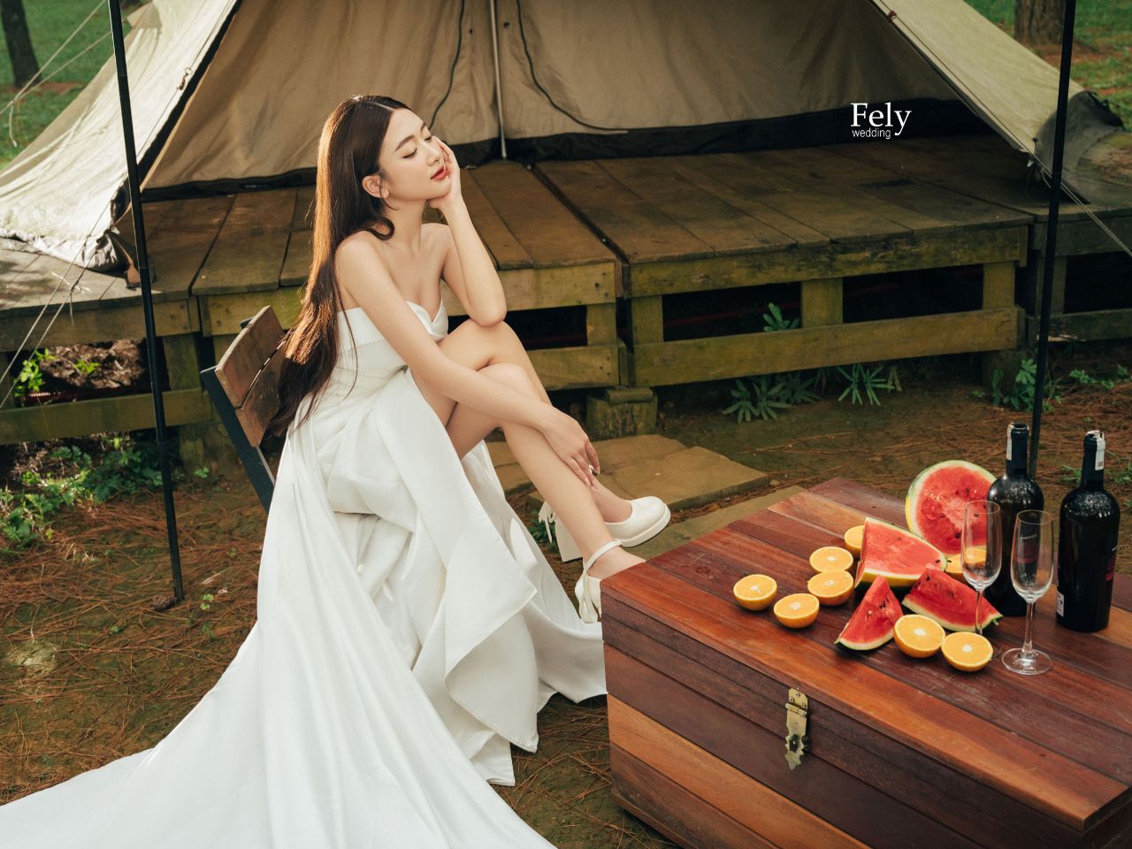 Ảnh Cưới Cô Dâu Một Mình: Xu Hướng Được Yêu Thích Hiện Nay