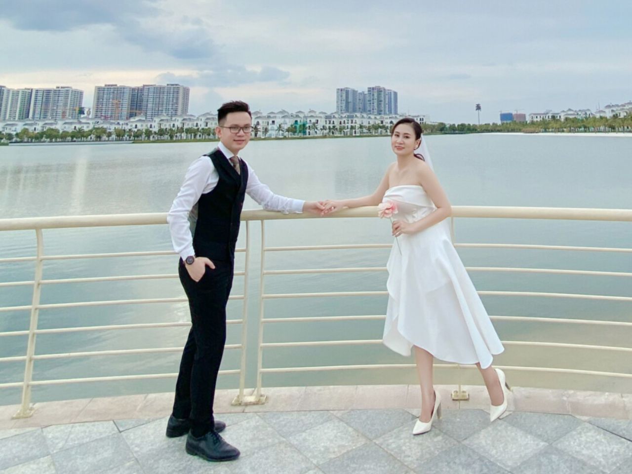 Chụp Ảnh Cưới Vinhomes Ocean Park – Phim Trường Biển Giữa Lòng Hà Nội