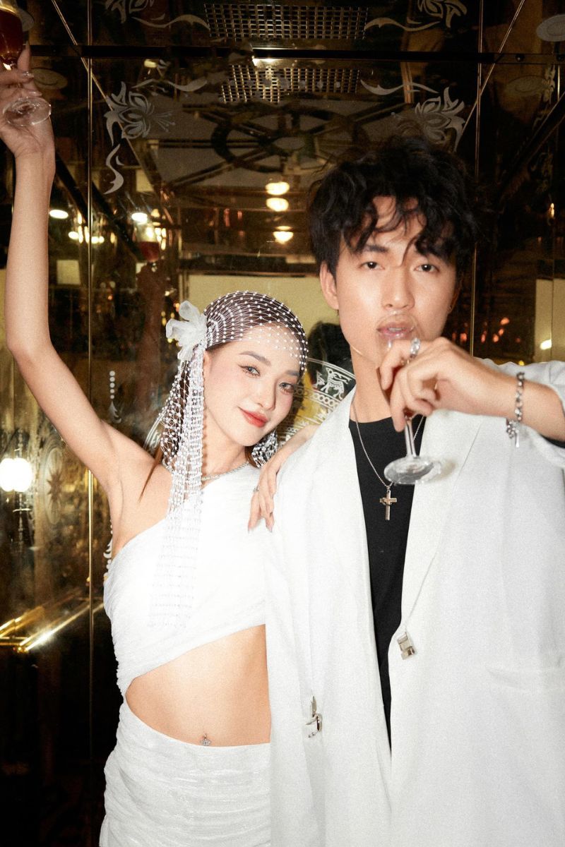 chup anh cuoi chat lu 2