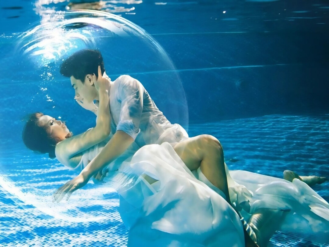 Những Bộ Ảnh Chụp Ảnh Cưới Dưới Nước Ấn Tượng Nhất