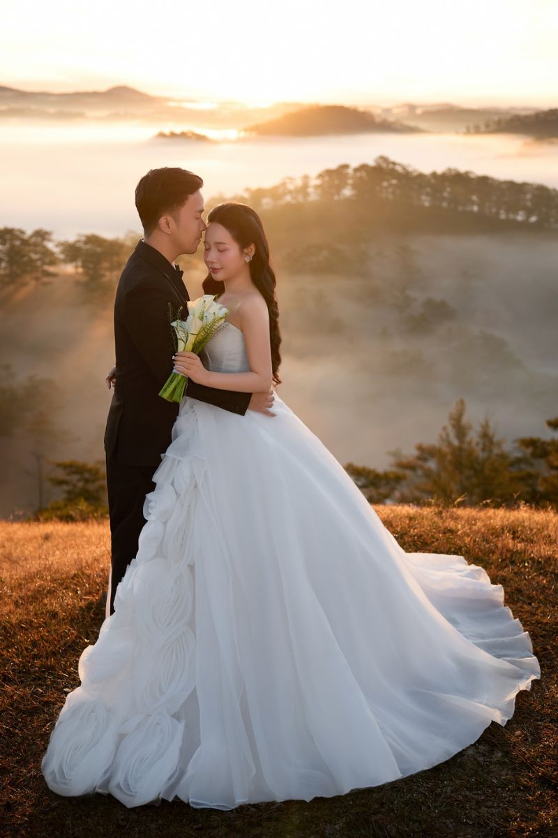 chup anh cuoi rung thong 4