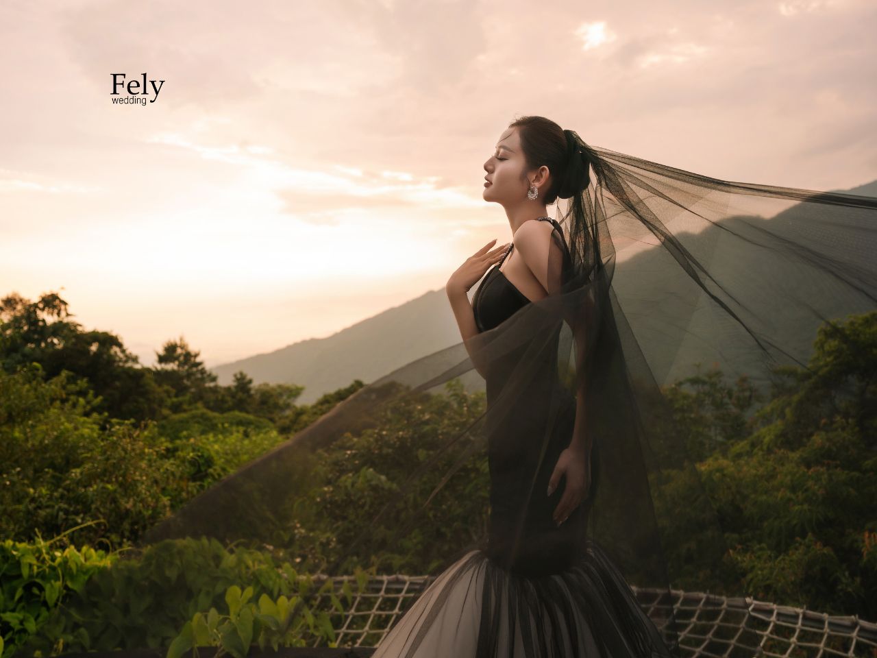 Concept Chụp Hình Chân Dung Cô Dâu Sang Trọng Và Thanh Lịch