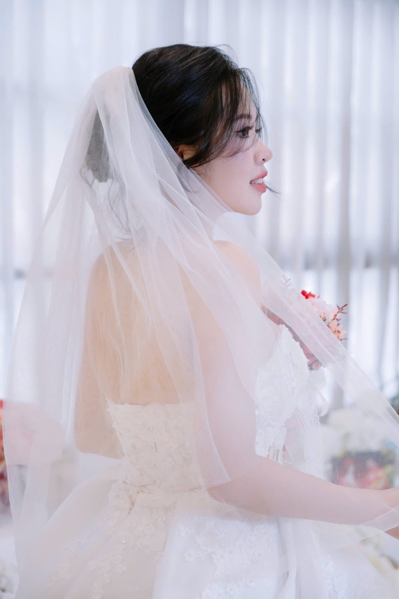 tuoi dan cuoi nam nao dep 3