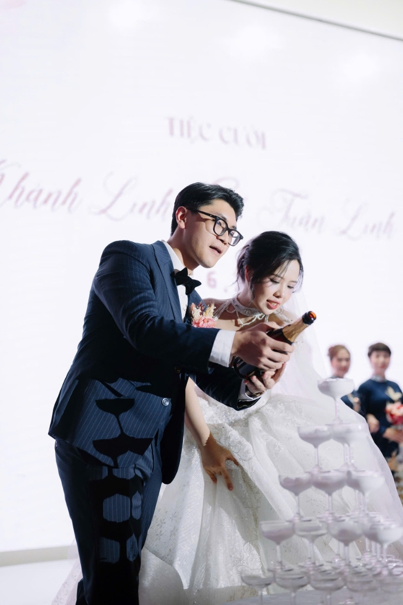 tuoi dan cuoi nam nao dep 6