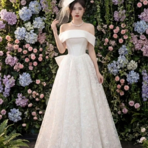 Váy Cưới Chữ A Vườn Hoa Ánh Mai