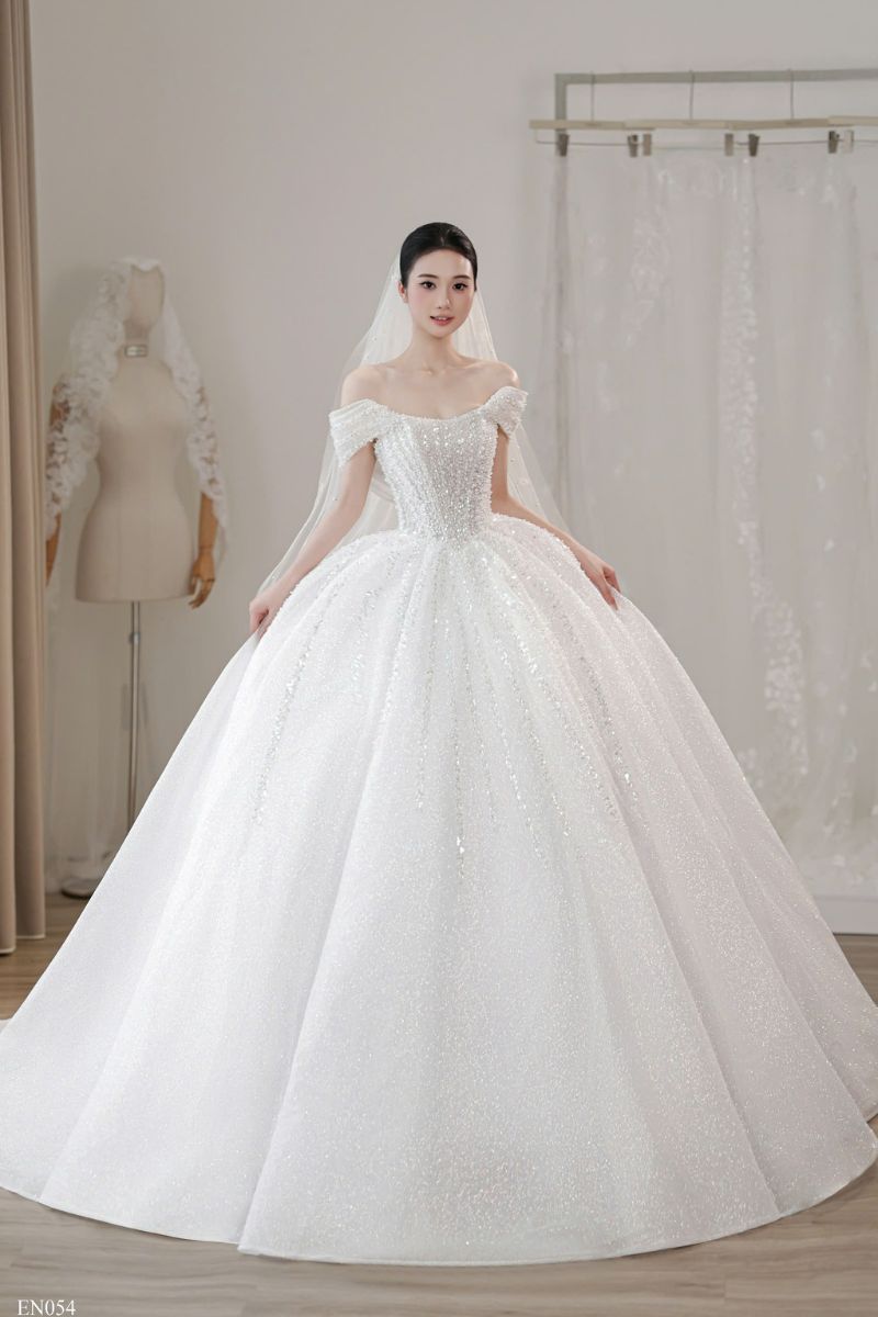 Váy Cưới Công Chúa Đính Pha Lê Ngân Hà