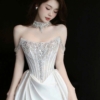 Váy Cưới Dạ Nguyệt Corset Xẻ Tà Pha Lê Váy Cưới Dạ Nguyệt Corset Xẻ Tà Pha Lê