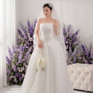 Váy Cưới Dáng Xòe Cúp Ngực Đính Hoa Nổi