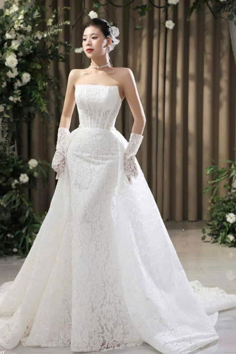 Váy Cưới Ren Hoàng Gia Thanh Sương