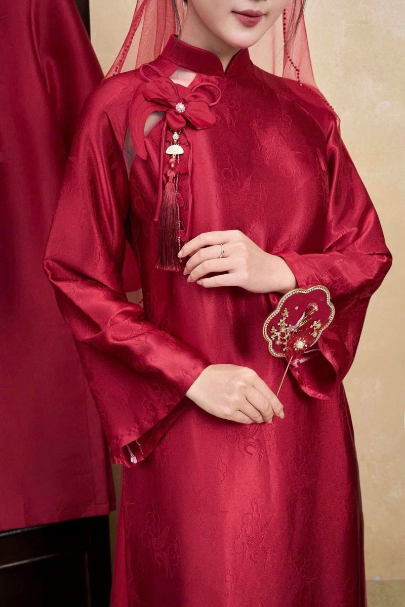 Áo Dài Đỏ Nhung Hoa Văn