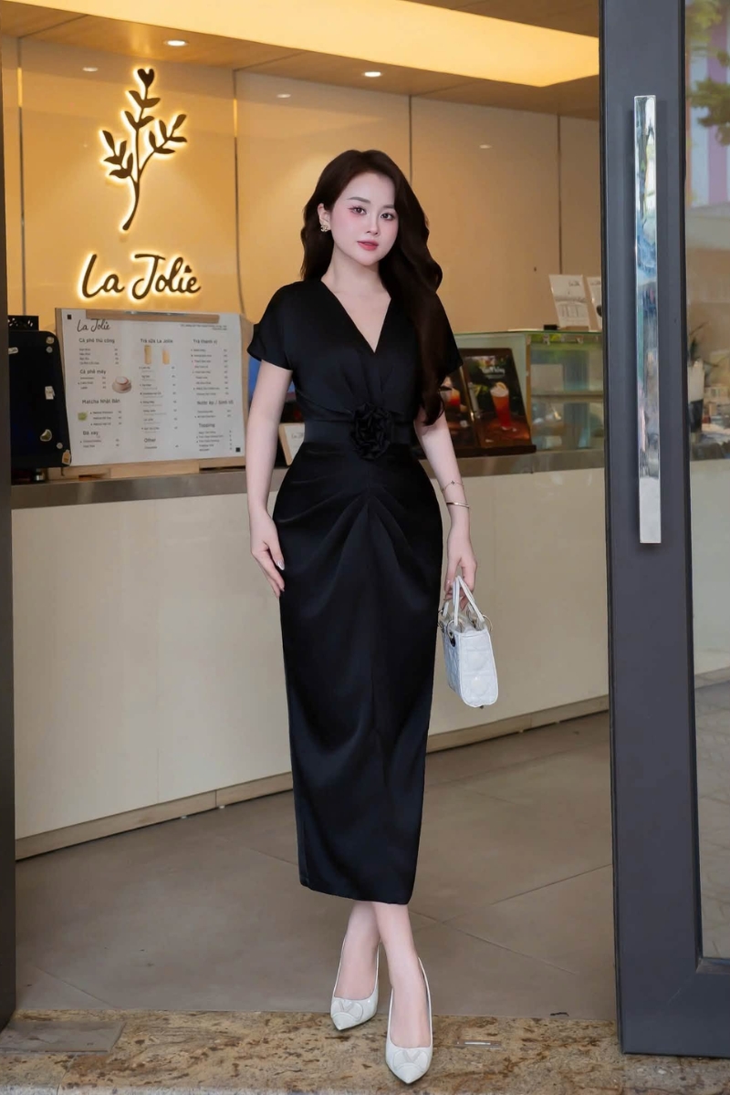di dam cuoi mac vay den duoc khong 7