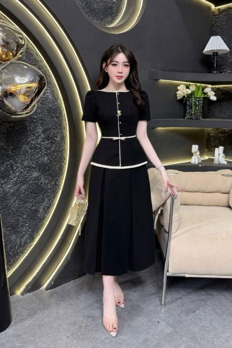 di dam cuoi mac vay den duoc khong 8