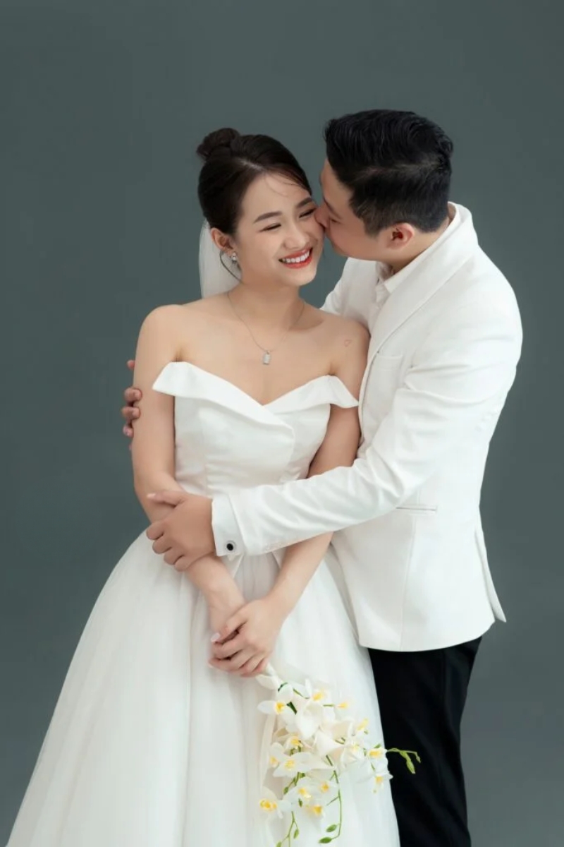 chup anh cuoi chu re nam lun 8