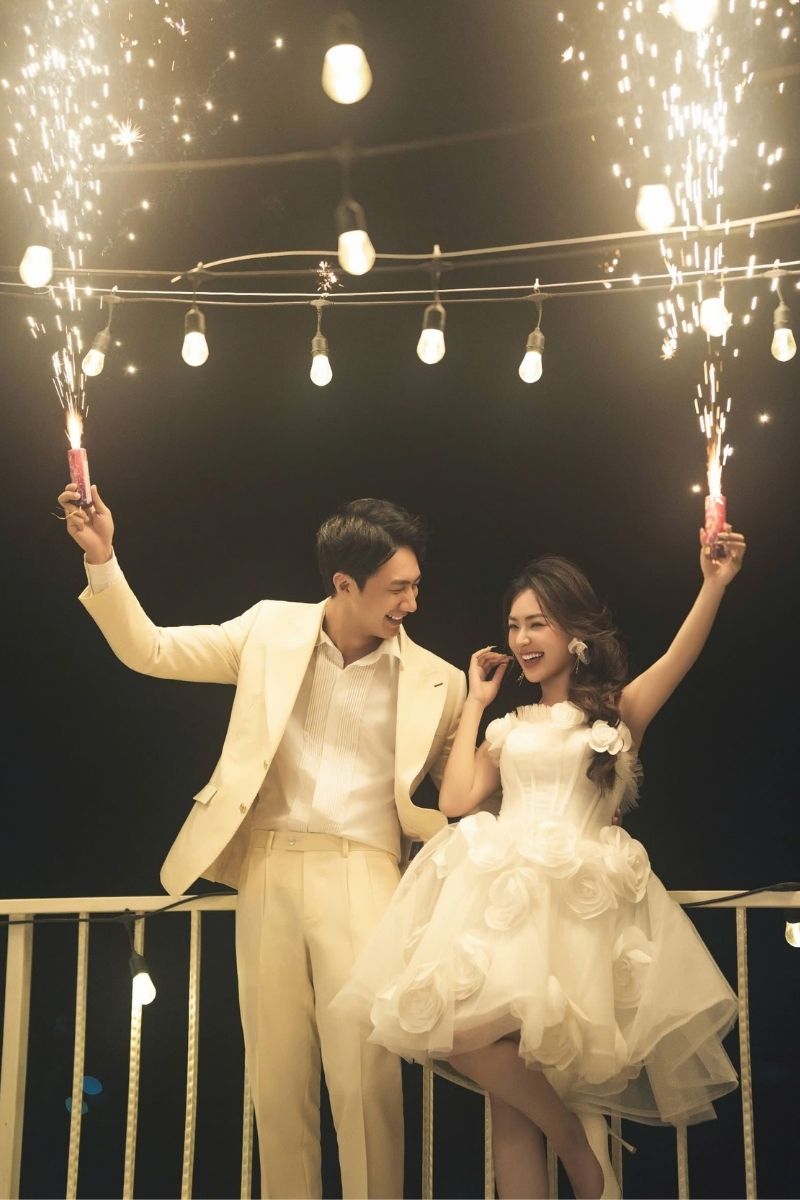 mau anh cuoi ban dem ngoai pho 1