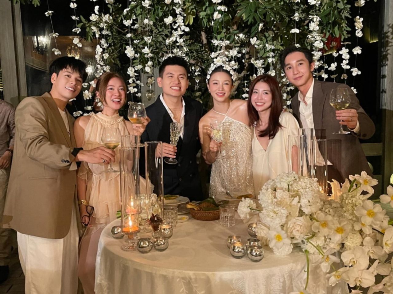Top 10+ Set Trang Phục Đi Đám Cưới Cho Nam Cuốn Hút