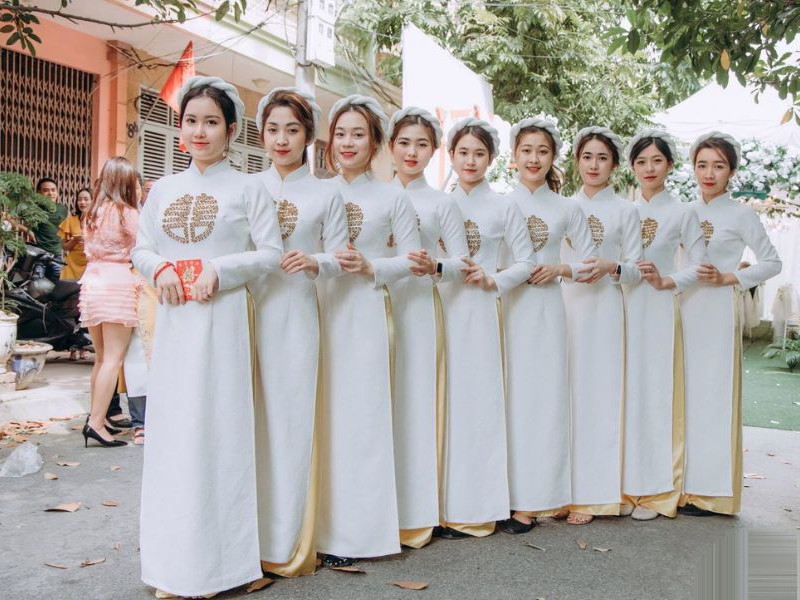 anh ao dai be trap 9