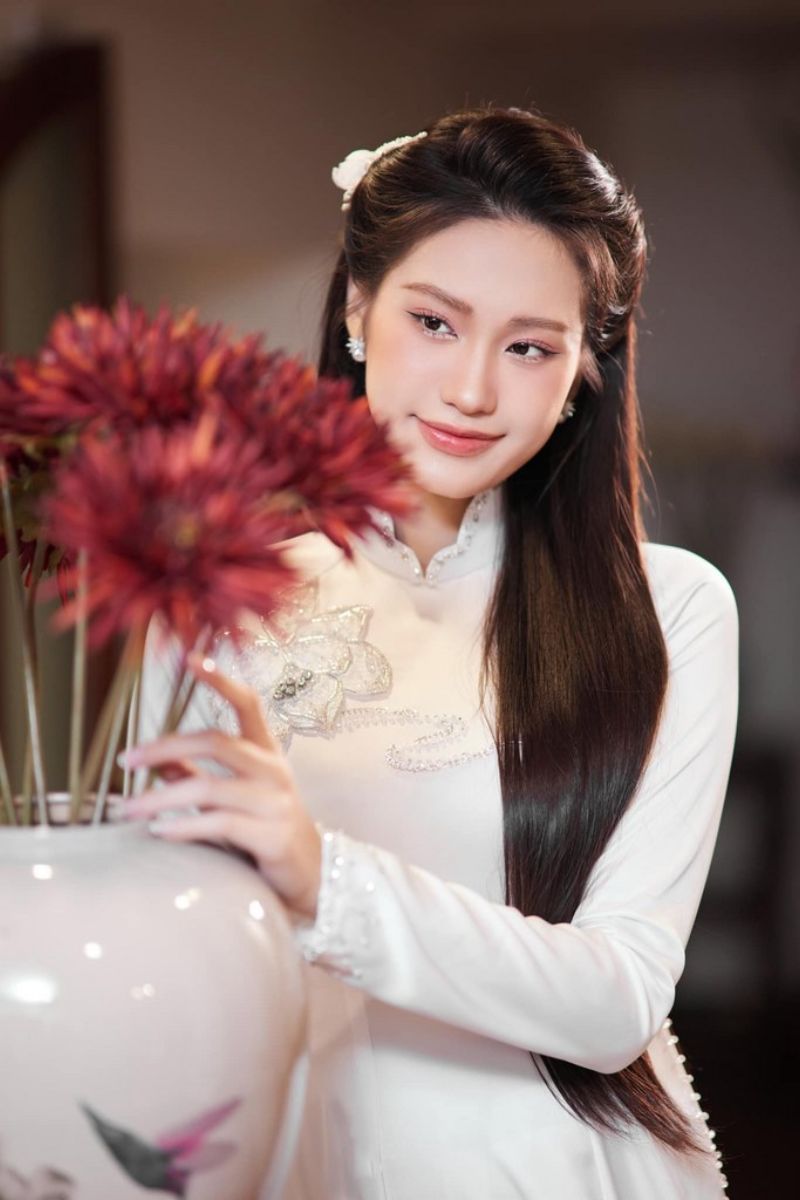 kieu toc mac ao dai cuoi 1