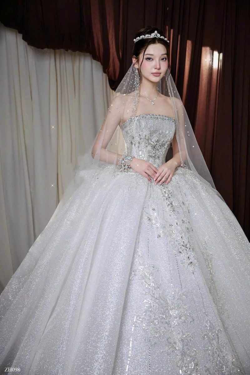 vay cuoi nguyet suong lap lanh 5